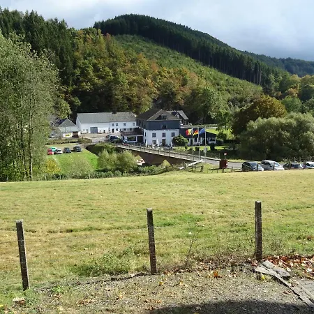 Sneeuweifel * Burg Reuland